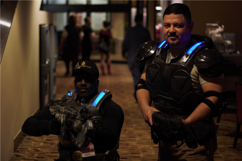 Illustration for article titled Dragon Con Day 0: Cosplayers Invade Atlanta